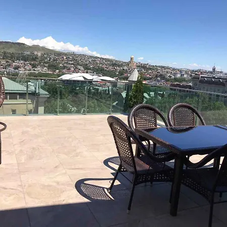 Lesya Apartment With Terrace Tiflis Dış mekan fotoğraf