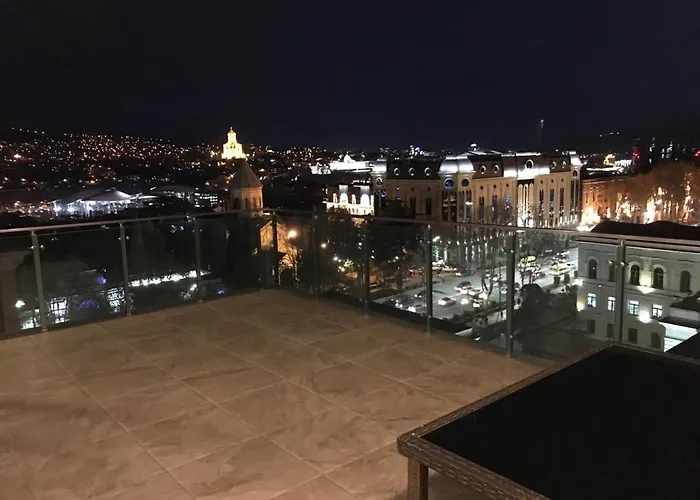 Lesya Apartment With Terrace